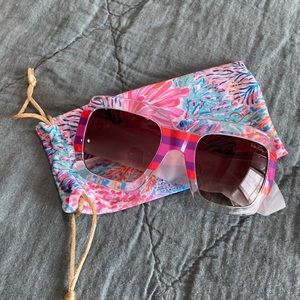 Lilly Pulitzer oversized sunglasses